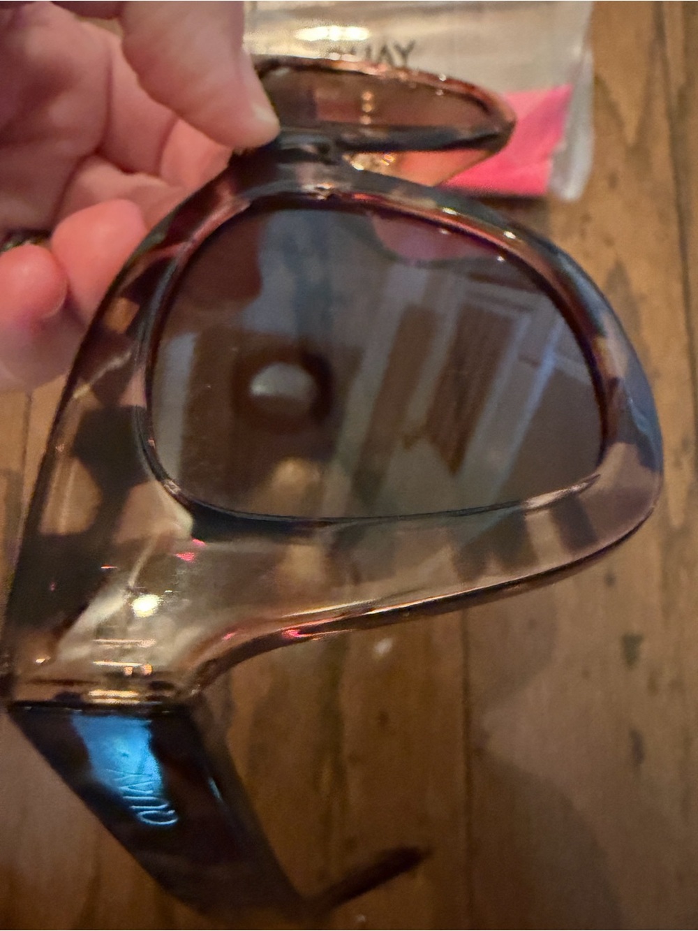 Quay Sunglasses After Hours - Picture 2 of 5